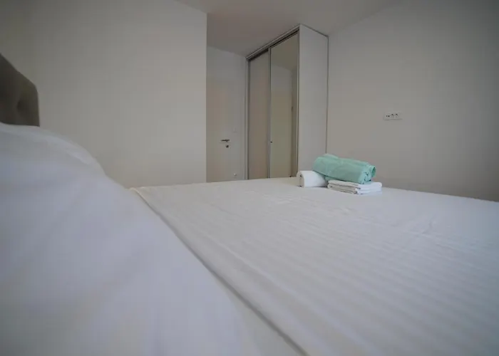 Simon\'S Apartment