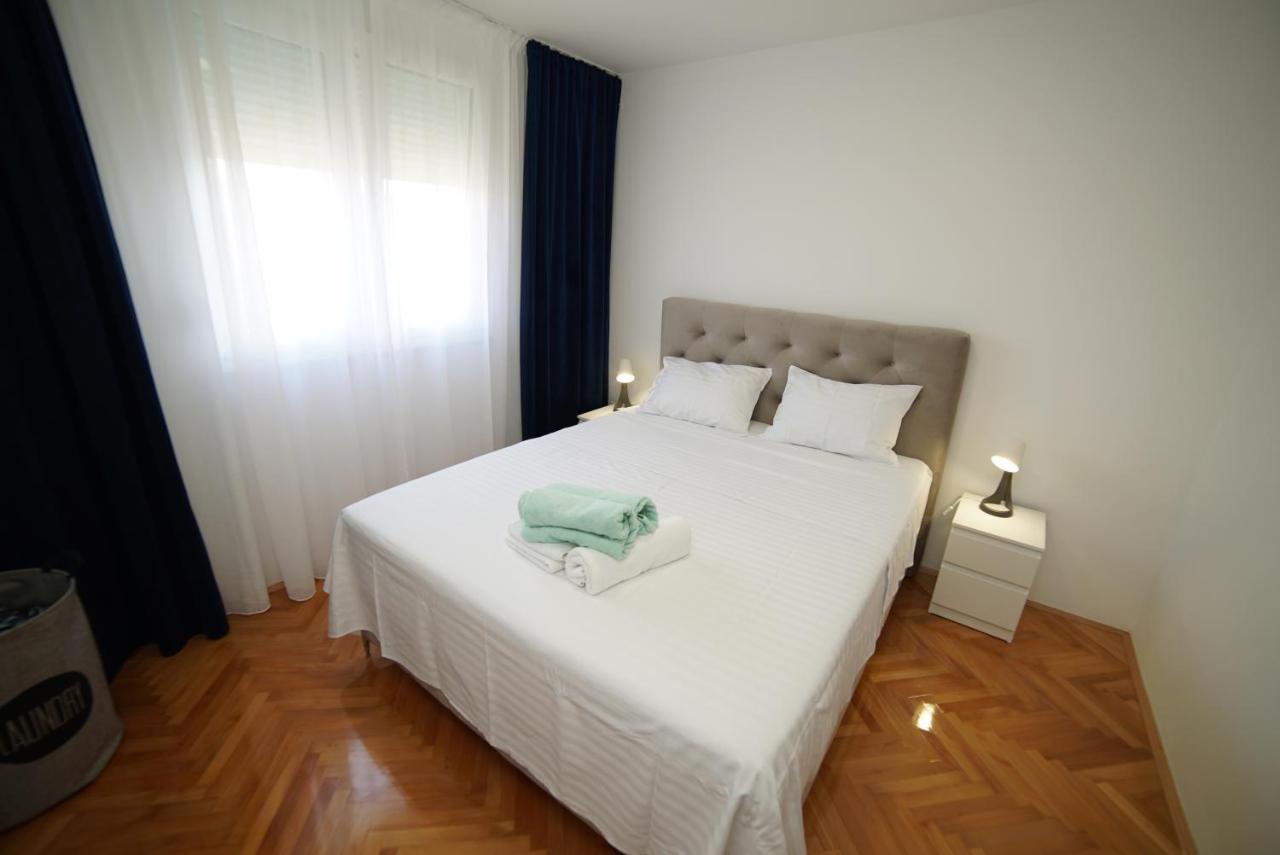 Simon's * Zadar